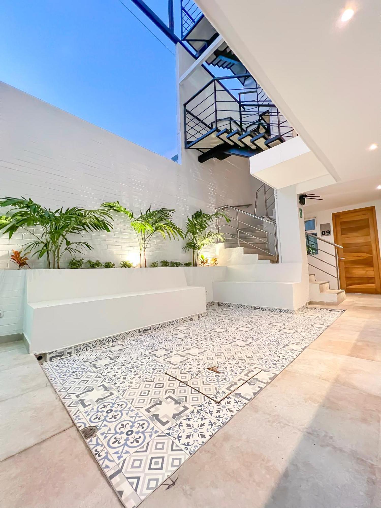 Stanza Hotel Monteria Exterior photo